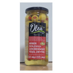 Green olives stuffed with bell peppers