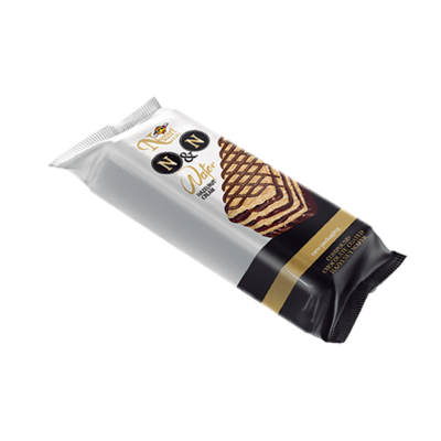 Crispy wafer topped with cocoa complex and hazelnut cream