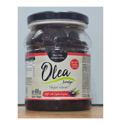 زيتون أسود من Olea Familya 